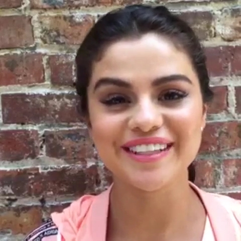 _adidasneolabel_-_1_hour_left_to_get_your_questions_in_for_the_exclusive_adidas_NEO_Google_Hangout_w__selenagomez21_Tune_in_httpa_did_asneoselenahangout_mp40078.jpg