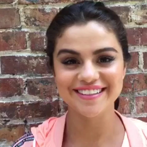 _adidasneolabel_-_1_hour_left_to_get_your_questions_in_for_the_exclusive_adidas_NEO_Google_Hangout_w__selenagomez21_Tune_in_httpa_did_asneoselenahangout_mp40088.jpg